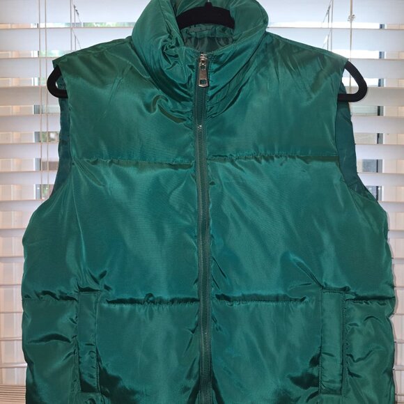 Orange Kiss Essentials Puffer Vest – Size Medium - Picture 2 of 5